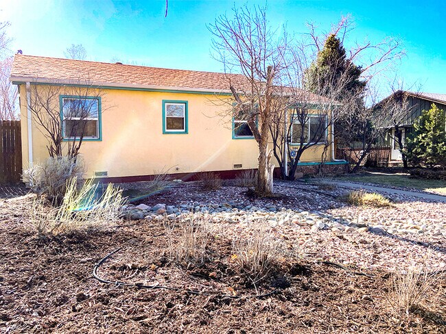 Building Photo - 407 N 31st St