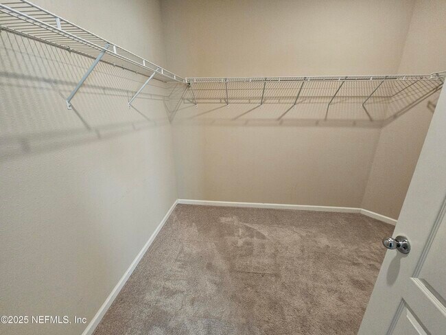 Building Photo - 6864 Crosby Falls Dr