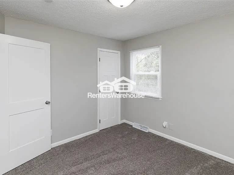 Building Photo - 2418 Boston Ave