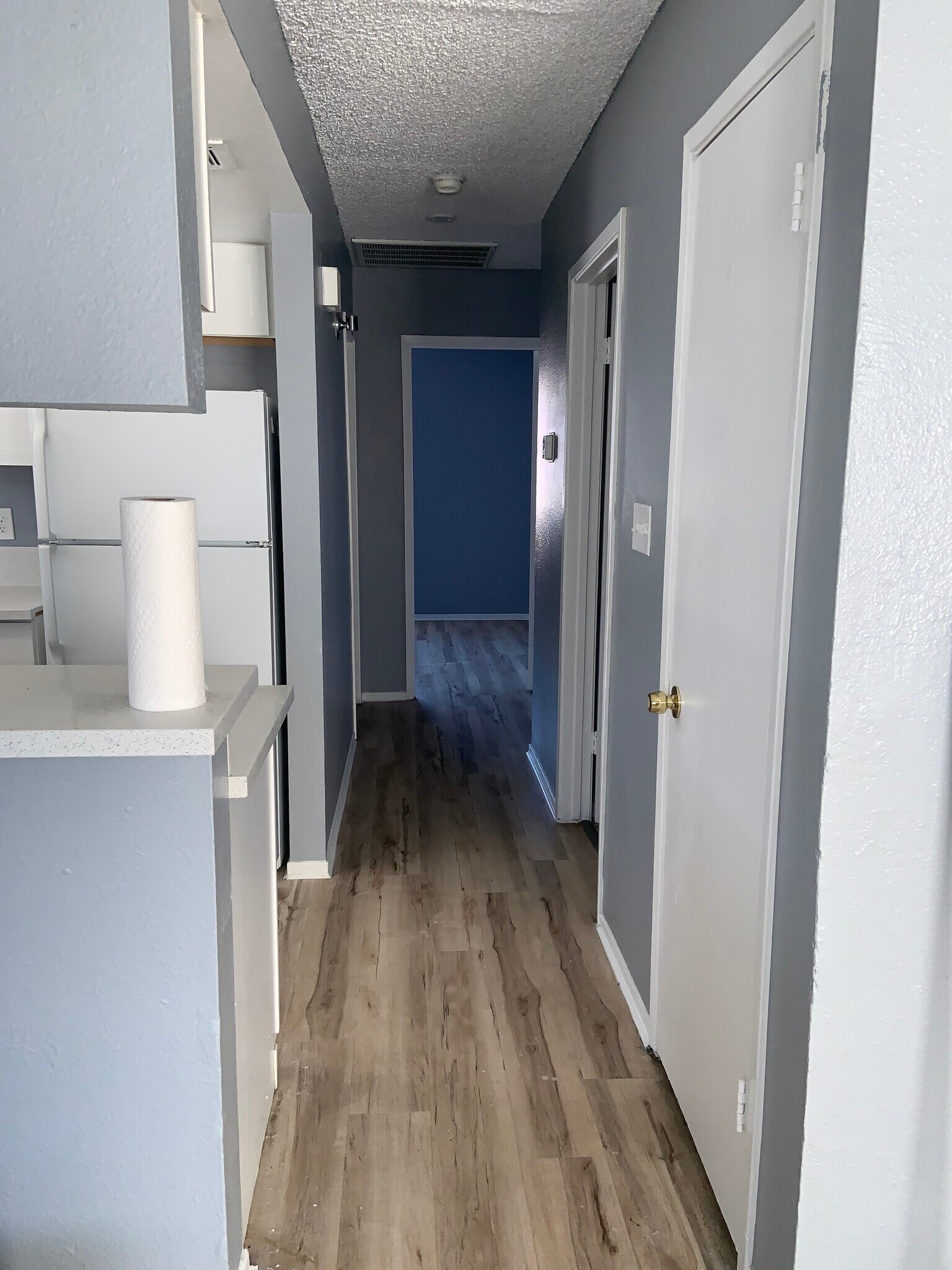 Building Photo - 2124 Exeter Dr