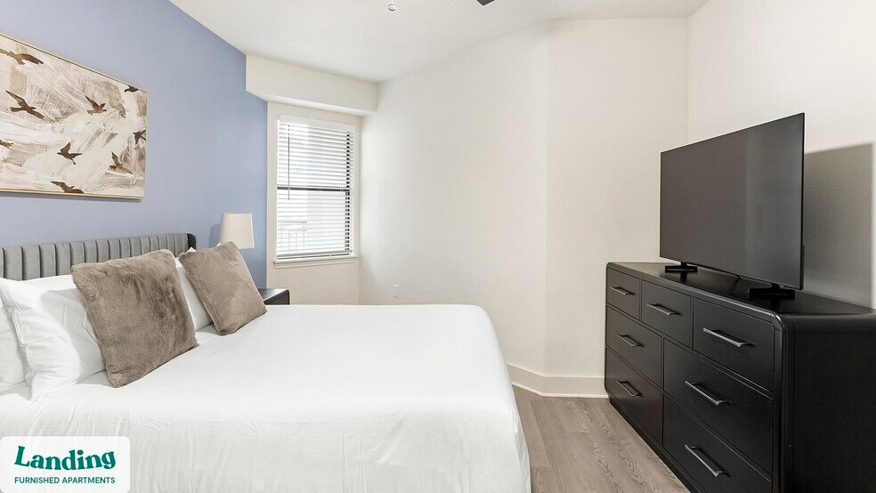 Building Photo - 15777 Quorum Dr