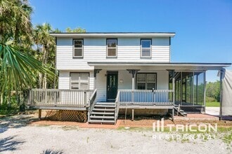 Building Photo - 5490 Citrus Blvd
