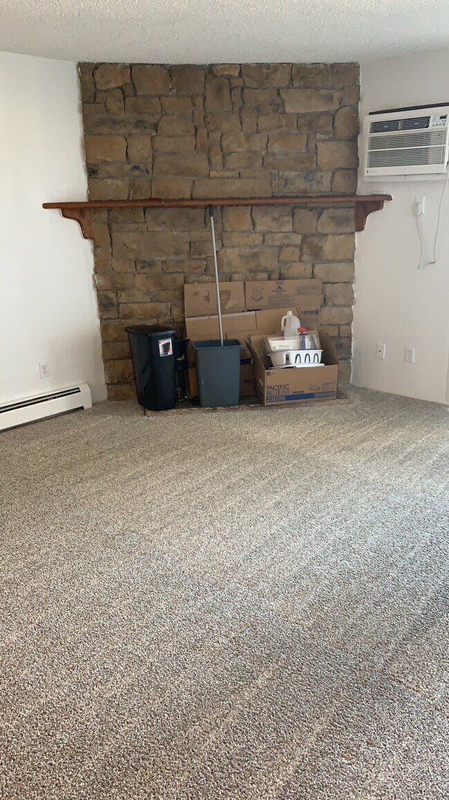 Building Photo - 10150 E Virginia Ave