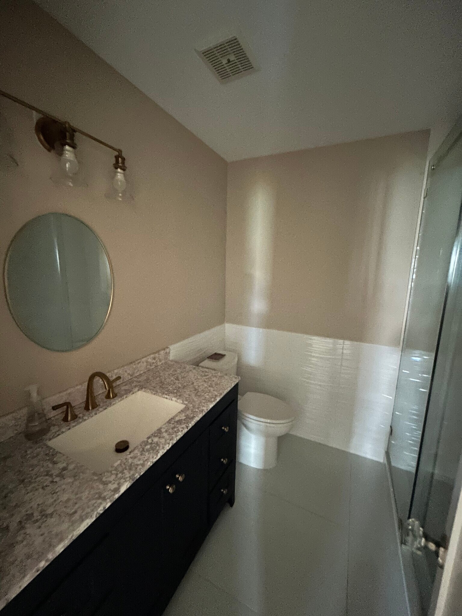 Building Photo - 1575 Curlew Ave