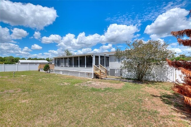 Building Photo - 486 Lindsey Dr