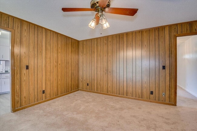 Building Photo - 2021 Arcadia Ct