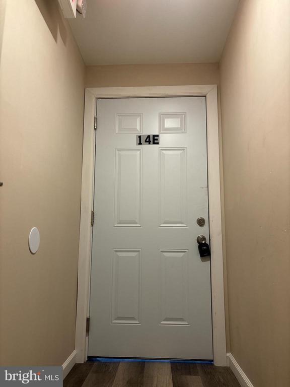 Building Photo - 14 West Ave