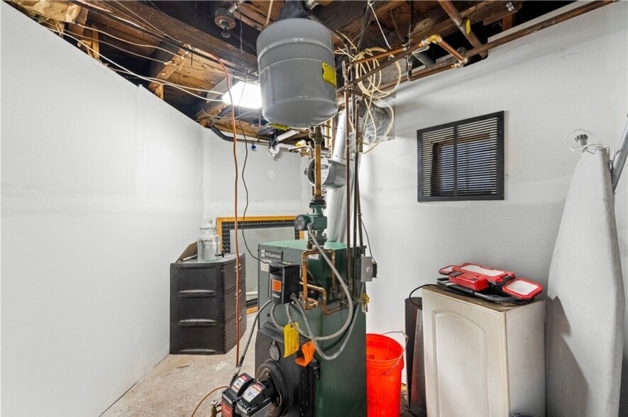 Building Photo - 26 Whipple Ave