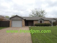 Building Photo - 412 Asbury Dr