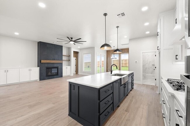 Building Photo - 7213 NW 154th St