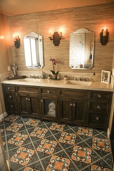 Building Photo - 221 24th St