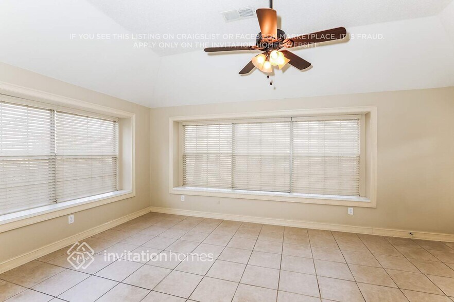 Building Photo - 418 Devonshire Dr