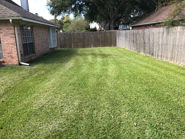 Building Photo - 4610 Plantation Creek Dr