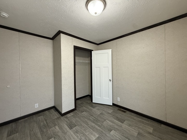 Building Photo - 10610 State Rte 762