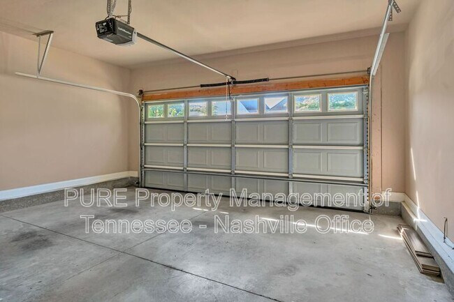 Building Photo - 2210 Worthington Ave