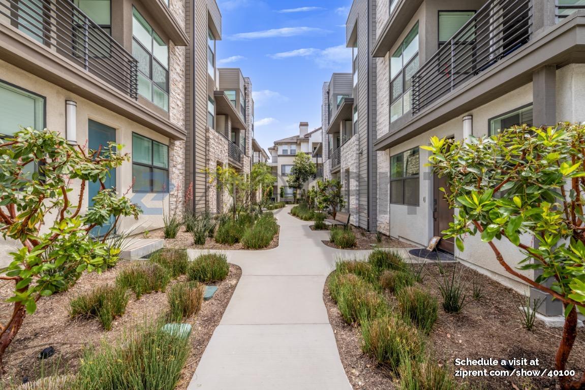 Building Photo - 11048 Luminate Dr