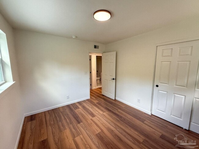 Building Photo - 5230 Springhill Dr