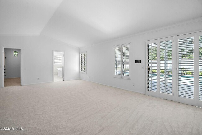 Building Photo - 1142 Earlham Ct