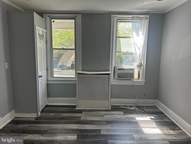 Building Photo - 735 Princeton Pl NW