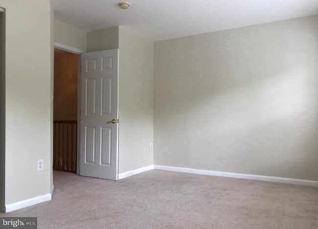 Building Photo - 12240 Maidstone Ct