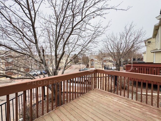 Building Photo - 2533 Mesa Springs View