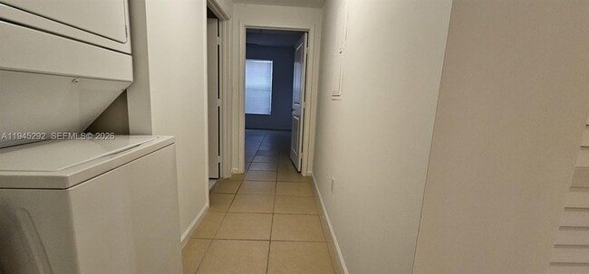 Building Photo - 5800 W Sample Rd