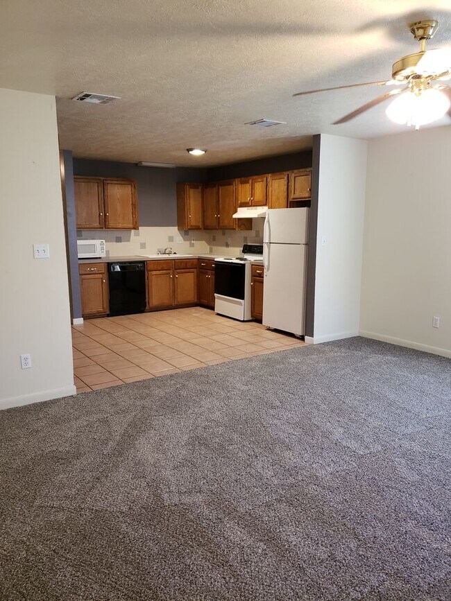 Building Photo - 2810-2814 90th Street