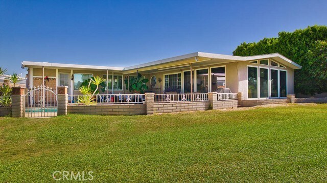Building Photo - 38250 Azalea Dr