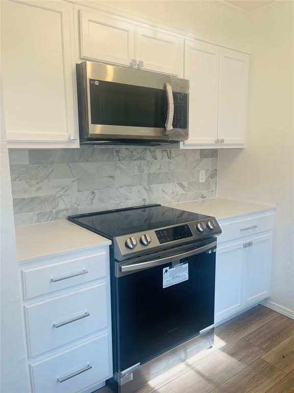 Building Photo - 1929 Meeker Dr