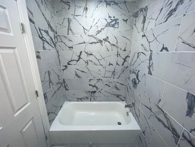 Building Photo - BRAND NEW 3 BED 2.5 BATH HOME FOR RENT.