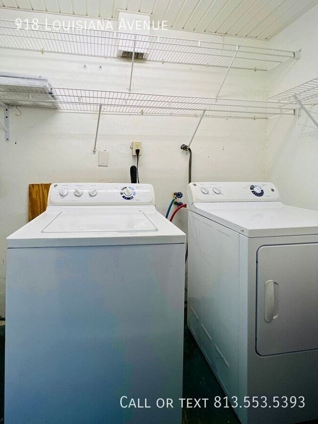 Building Photo - 918 Louisiana Ave