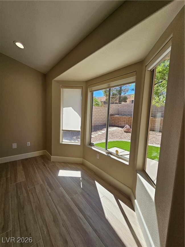 Building Photo - 3033 Isaac River Dr