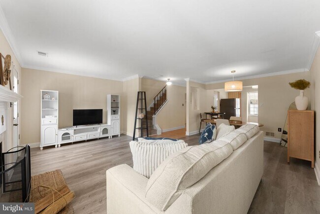 Building Photo - 18310 Timko Ln