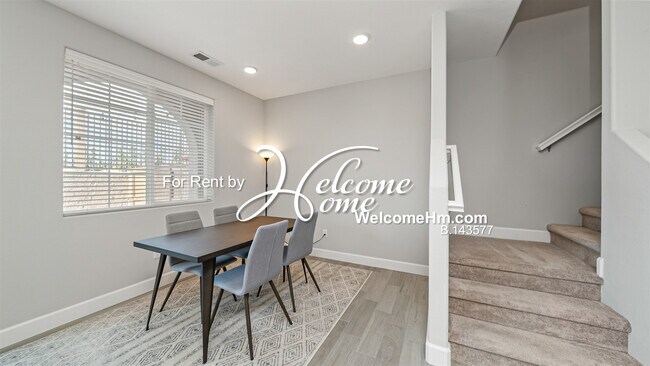 Building Photo - 2031 Cradle Mountain Dr