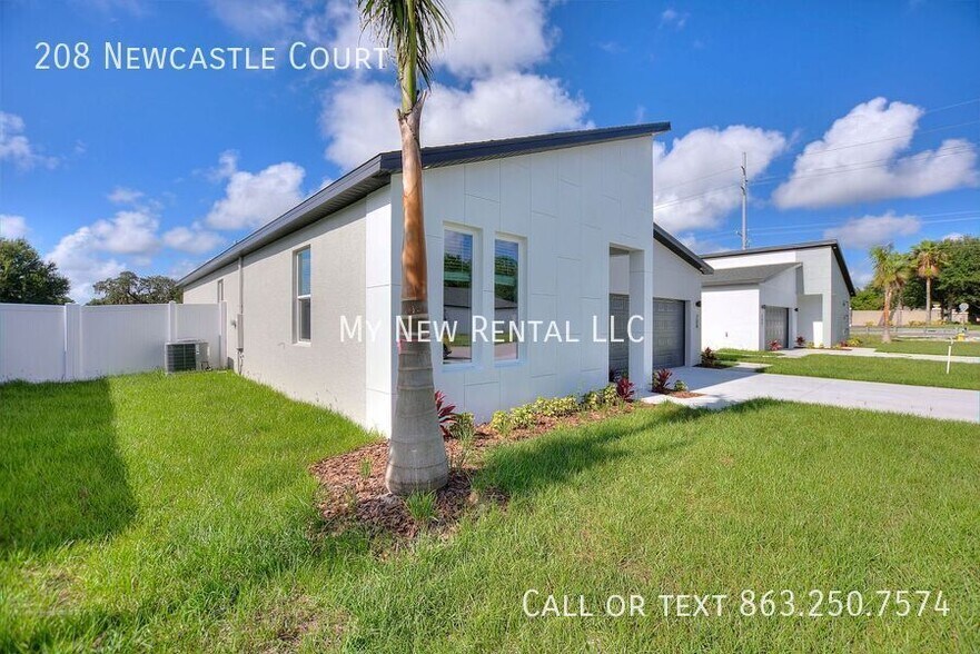 Building Photo - 208 Newcastle