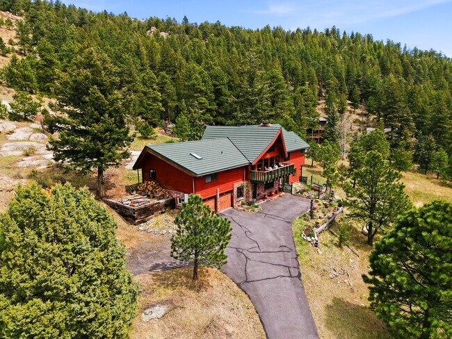 Building Photo - 6060 Kilimanjaro Dr
