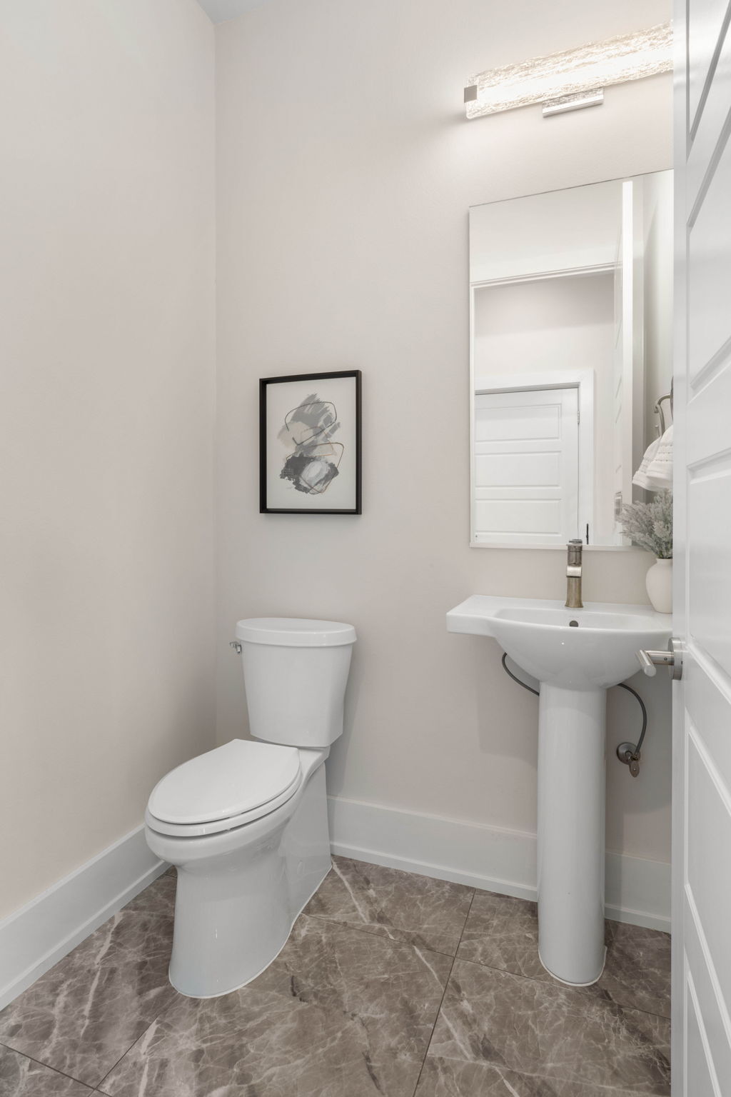 Building Photo - 3538 N Ocean Shore Blvd