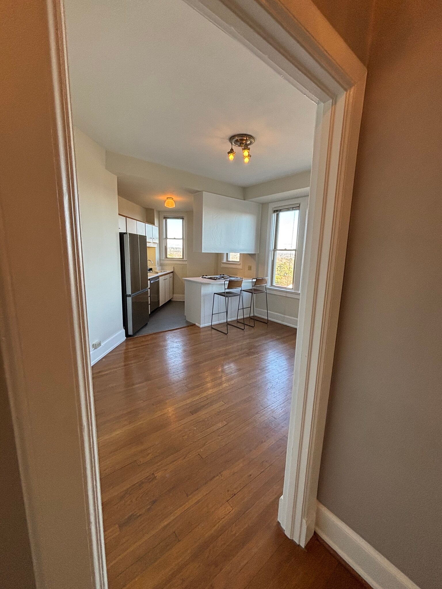 Building Photo - 2068 Walton Way