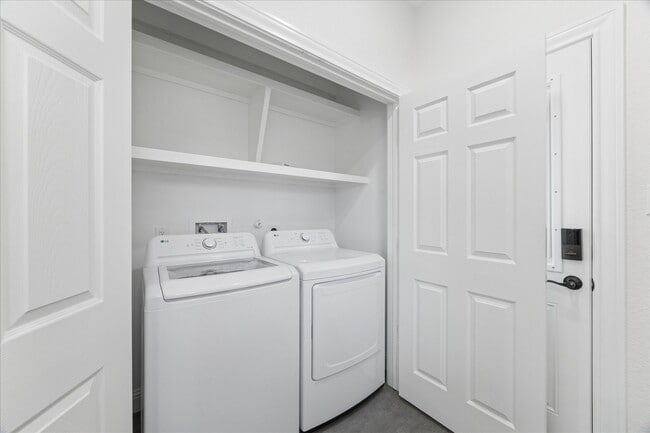 Building Photo - 30731 Martens Rd