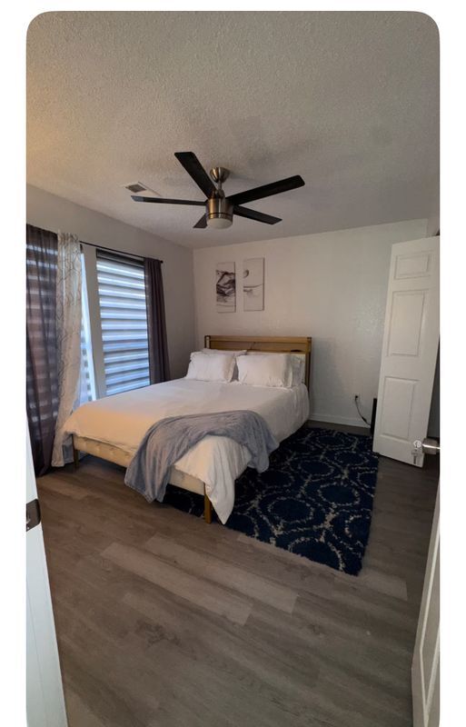 Building Photo - 2409 Summer Pl Dr