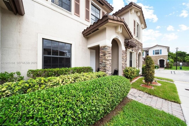 Building Photo - 15053 SW 115th Terrace