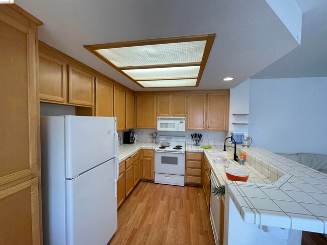 Building Photo - 2507 Baywood Way