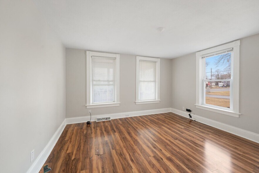 Building Photo - 3745 Mendon Rd