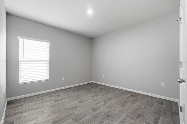 Building Photo - 1530 Finnigan Cir