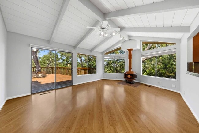 Building Photo - 7175 Red Holly Ct