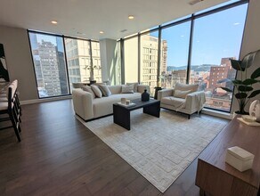 Building Photo - Gorgeous 2 Bedroom 2 Bathroom Downtown Condo with Epic Views and Free Parking