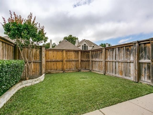 Building Photo - 8421 Gateway Dr