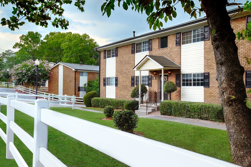 Mitchell`s Park Apartments 1119 Medlin St SE Smyrna GA 30080