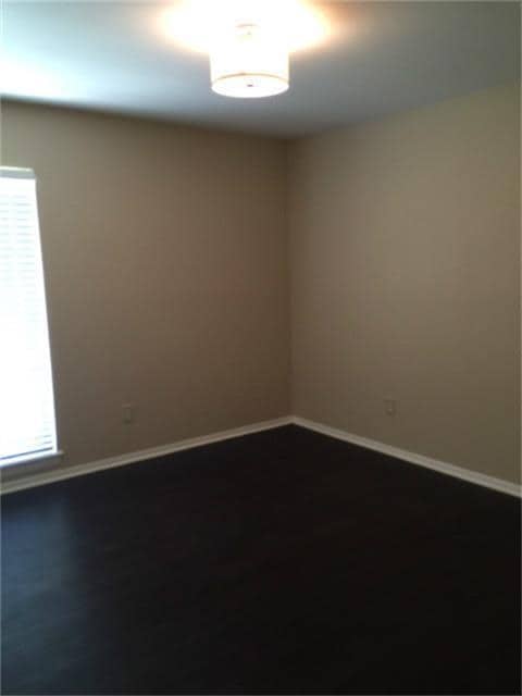 Building Photo - 204 Skyview Terrace