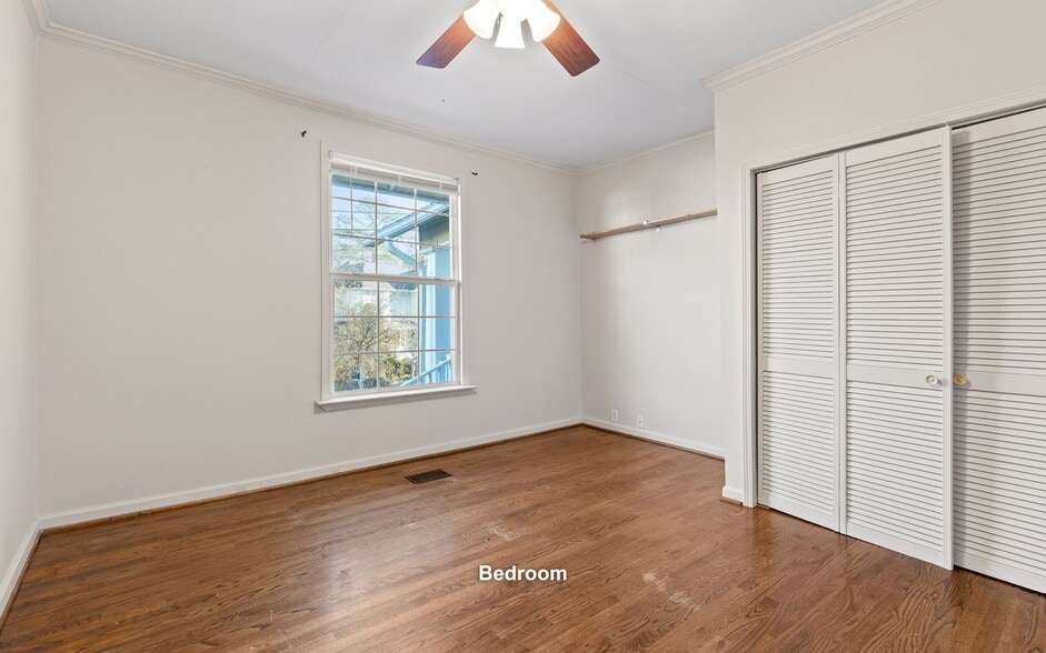 Building Photo - 304 Keith St